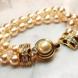 ⚜️ Kenneth Jay Lane Double Strand Pearl Bracelet